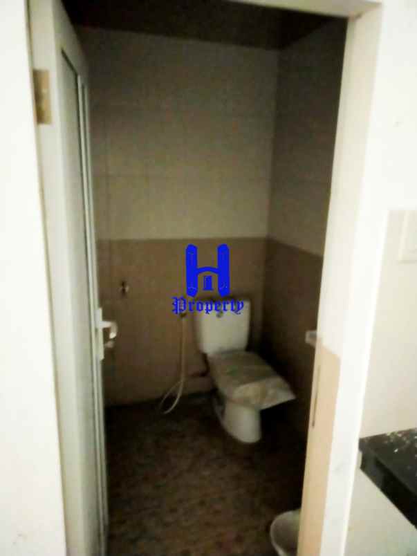 dijual ruko gandeng di komplek cbd polonia medan