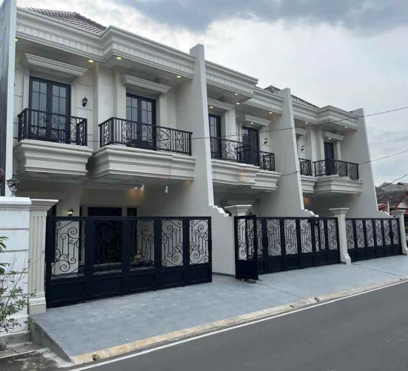 dijual ruko gudang kantor cempaka putih