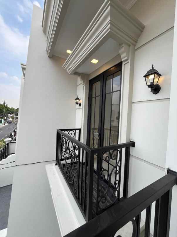 dijual ruko gudang kantor cempaka putih