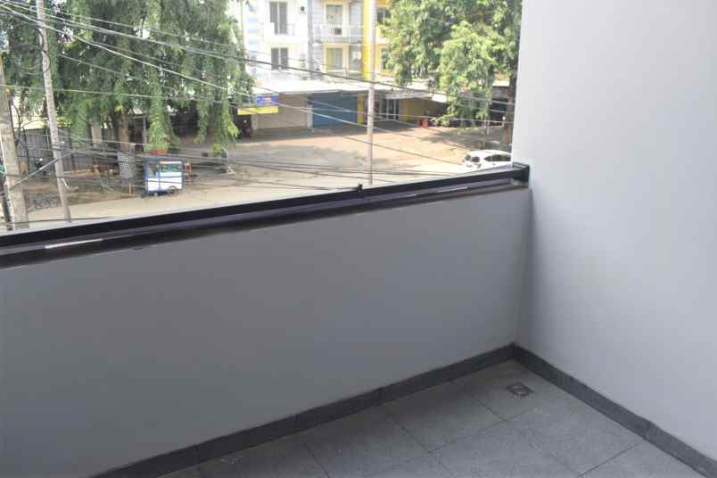 dijual ruko gudang kantor jalan harapan indah raya