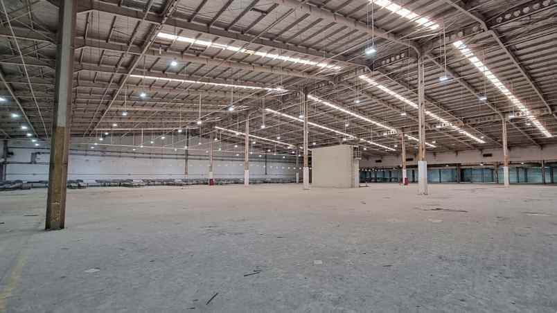 dijual ruko gudang kantor jalan raya cikarang
