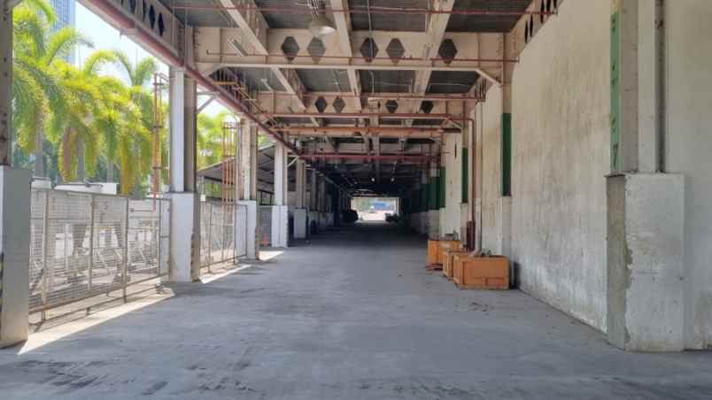 dijual ruko gudang kantor jalan raya cikarang