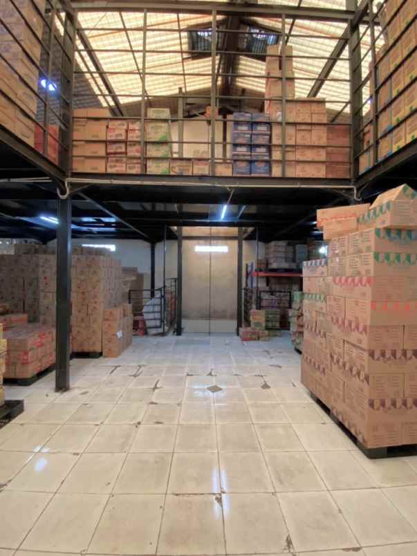 dijual ruko gudang kantor jalan raya kaliabang