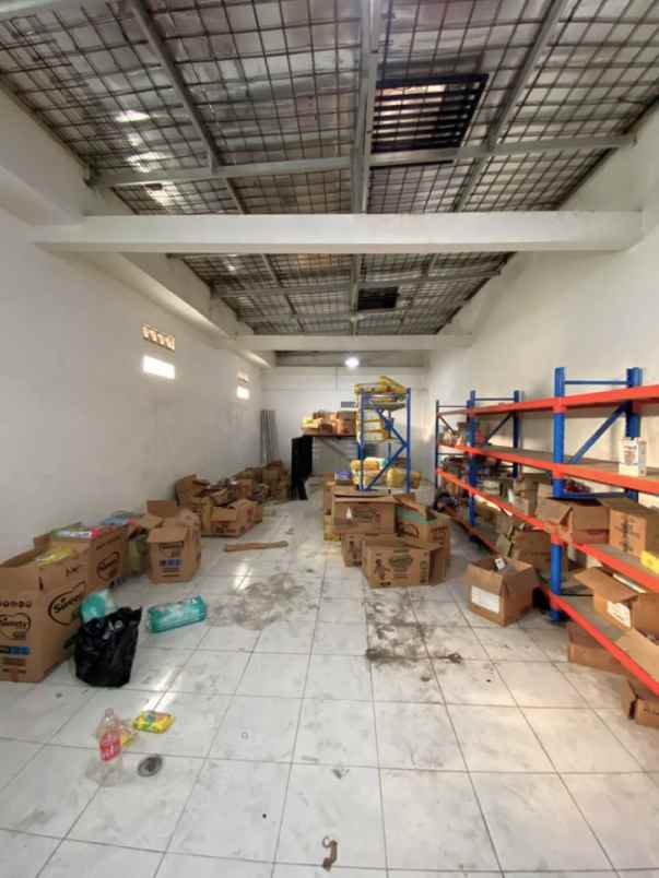 dijual ruko gudang kantor jalan raya kaliabang