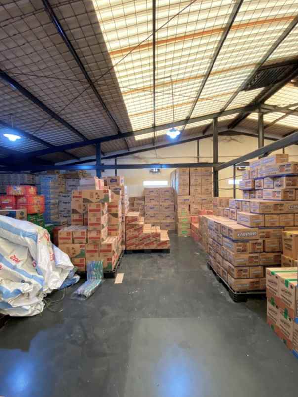 dijual ruko gudang kantor jalan raya kaliabang