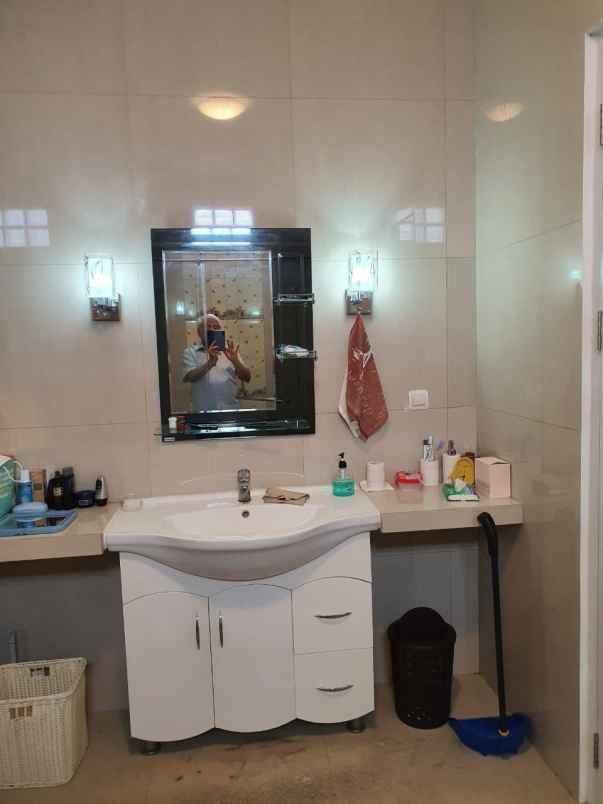 dijual ruko gudang kantor jati padang