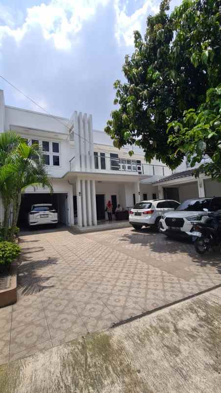 dijual ruko gudang kantor jati padang