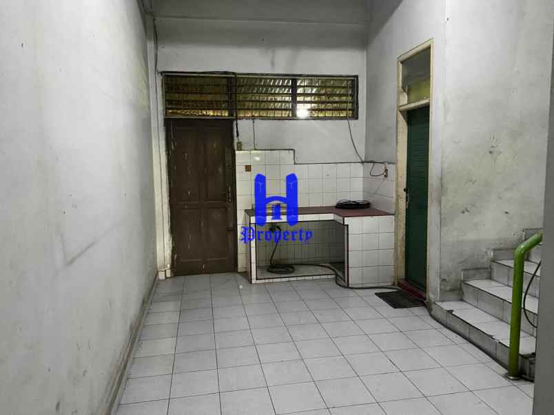 dijual ruko gudang kantor komplek graha metropolitan