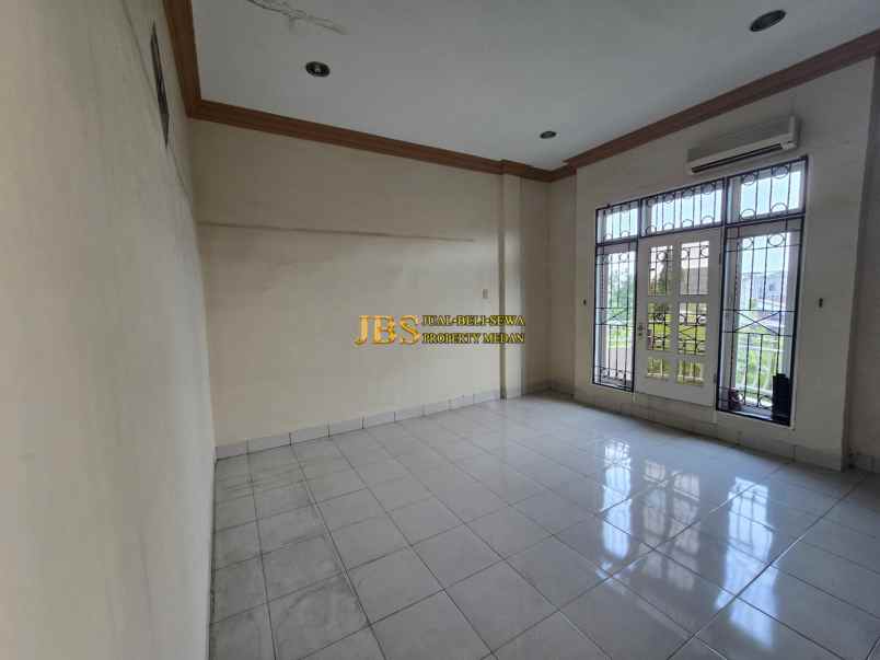 dijual ruko gudang kantor komplek merbau mas jalan