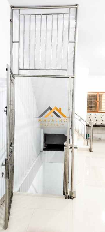 dijual ruko gudang kantor komplek mmtc jalan williem