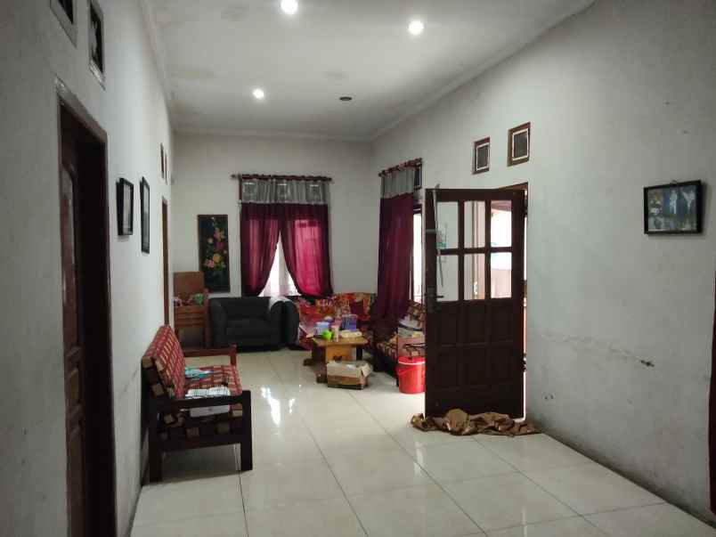 dijual ruko gudang kantor sampora