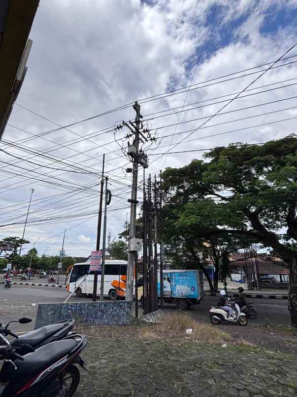 dijual ruko gudang kantor sorowwajan banguntapan bantul