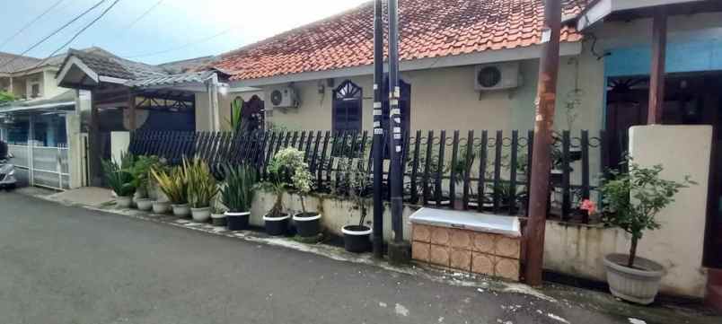 dijual ruko gudang kantor swadarma ulujami