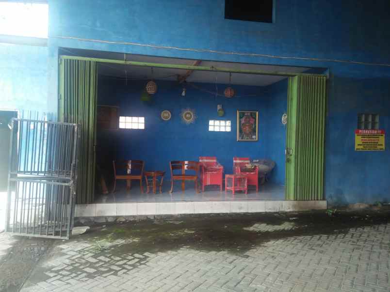 dijual ruko gudang kantor tepi jalan raya kraton