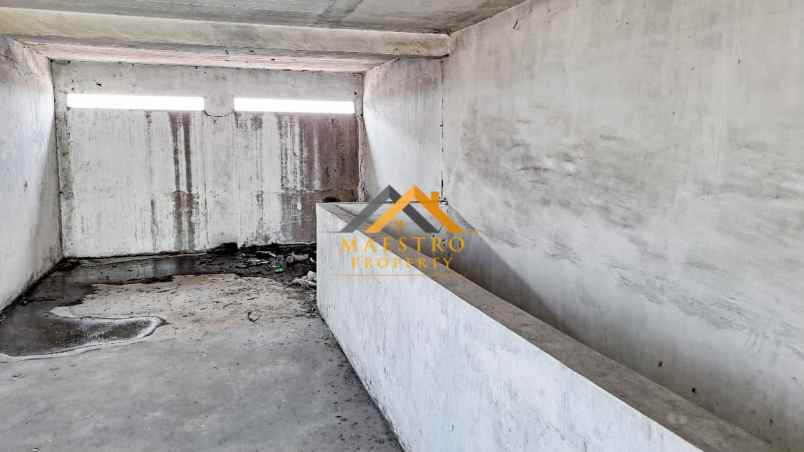dijual ruko jalan gatot subroto km 8 5 dekat kp lalang