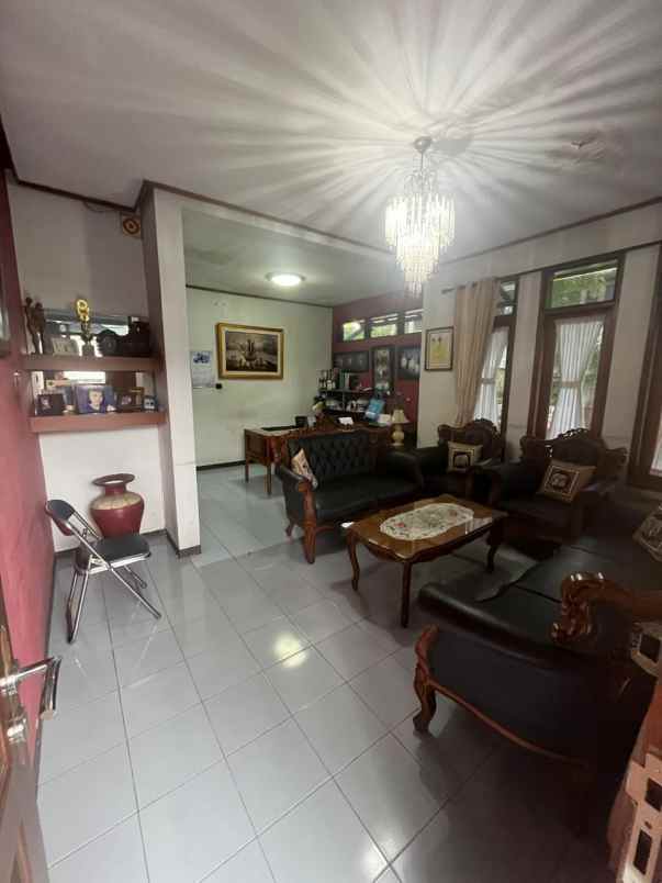 dijual rumah antapani bandung jl