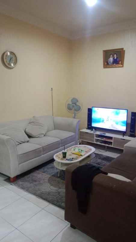 dijual rumah antapani residence