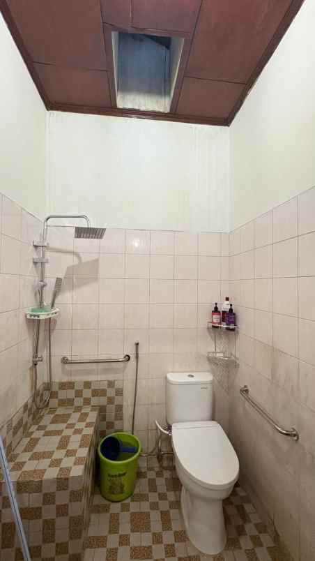 dijual rumah area riung bandung
