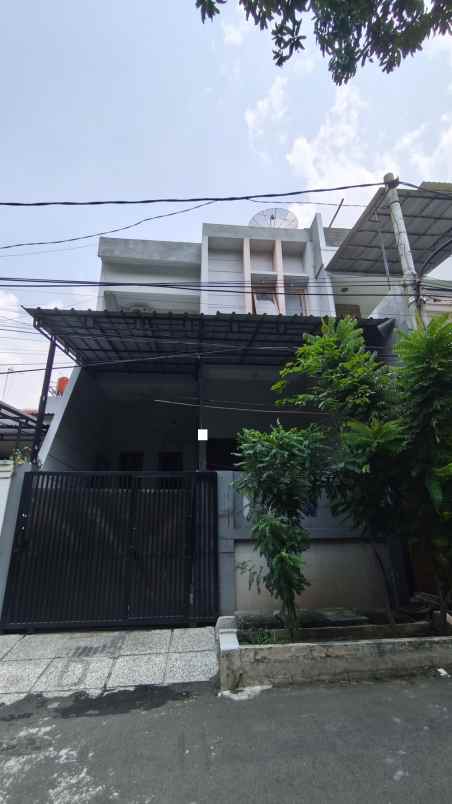 dijual rumah bangun cipta sarana bcs