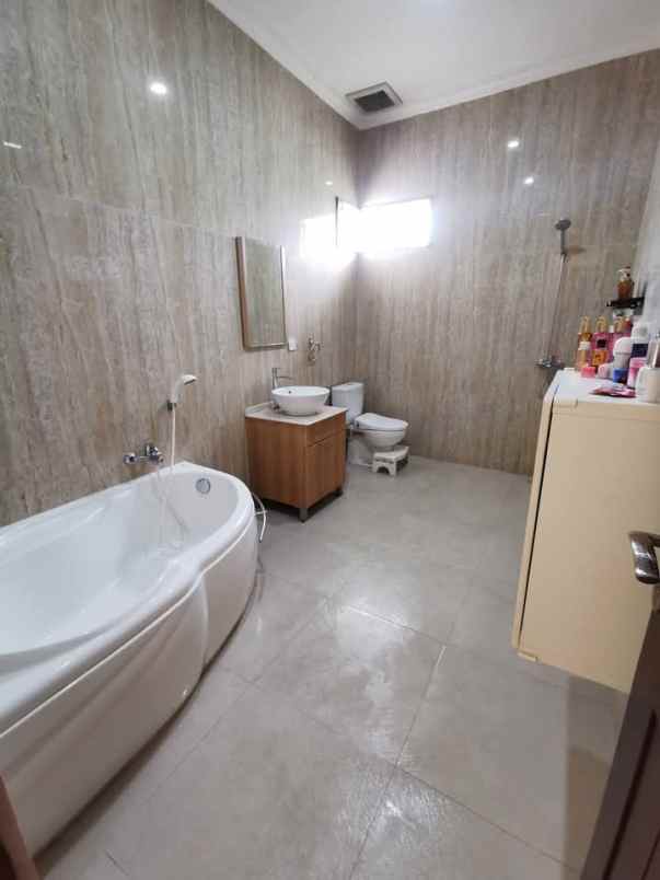 dijual rumah banjar wijaya