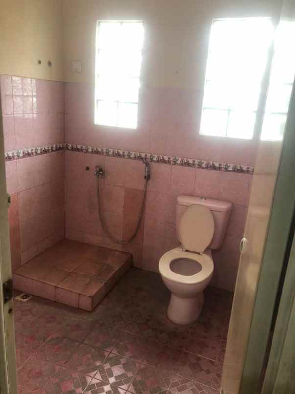 dijual rumah baros cimahi