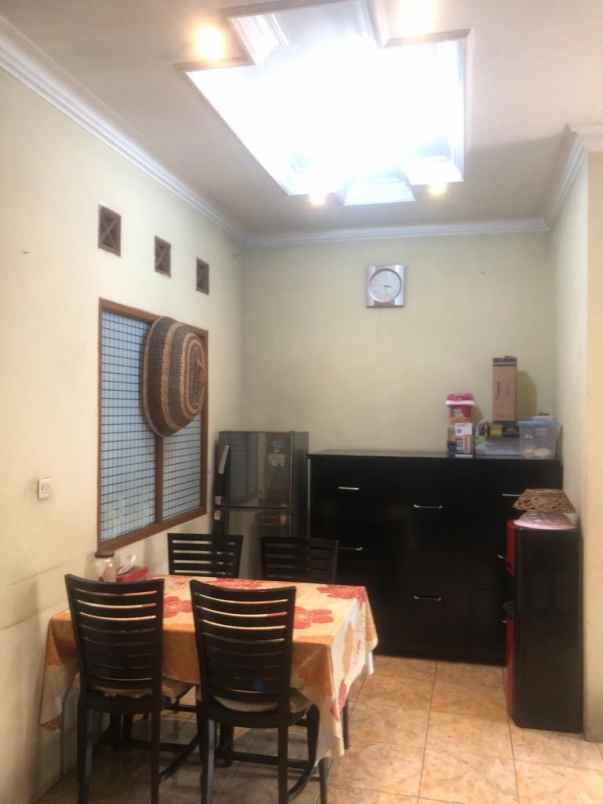 dijual rumah baros cimahi