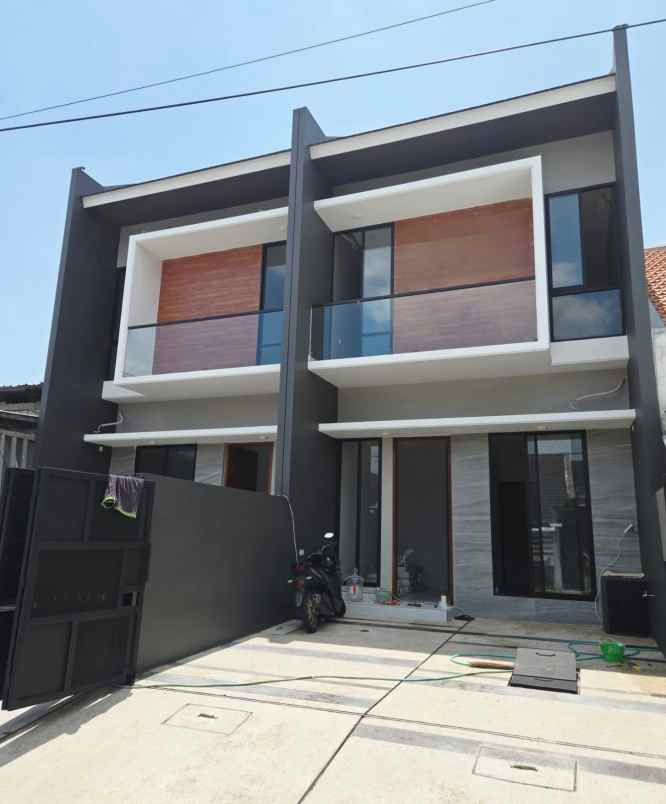 dijual rumah baru gress minimalis di penjaringan asri