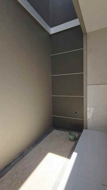 dijual rumah baru gress minimalis di penjaringan asri