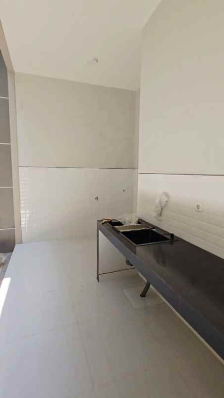 dijual rumah baru gress minimalis di penjaringan asri