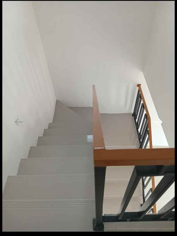 dijual rumah baru posisi hook di arcamanik bandung