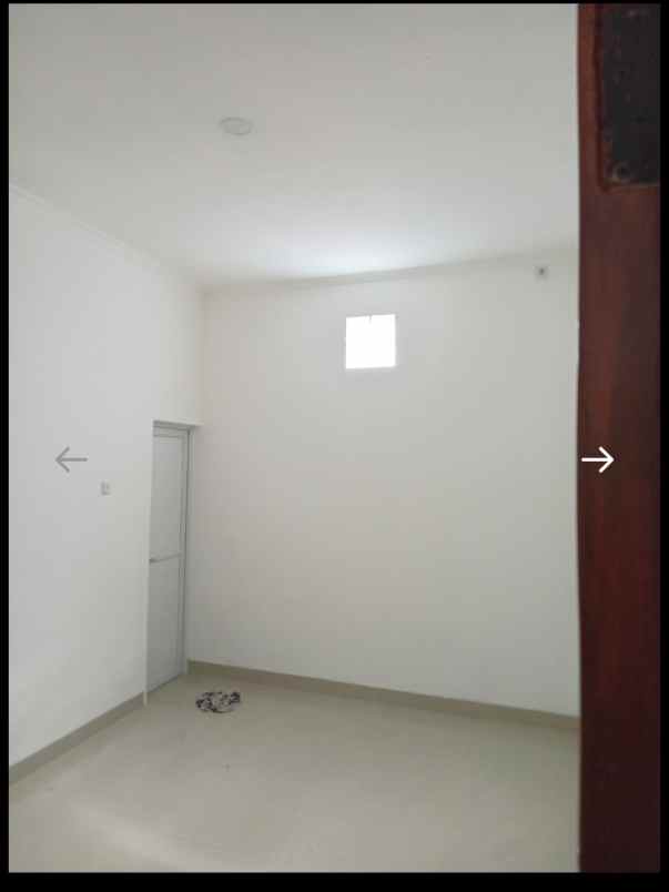 dijual rumah baru posisi hook di arcamanik bandung