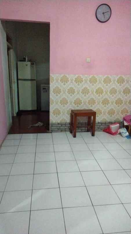 dijual rumah beji