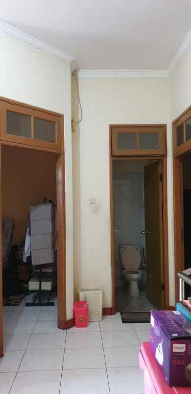 dijual rumah bendul merisi