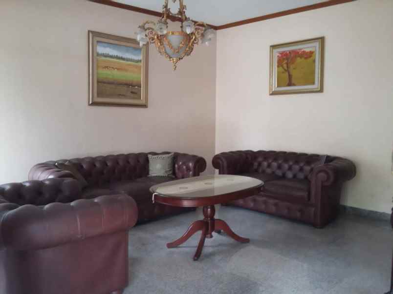 dijual rumah bintaro jaya sektor 3a