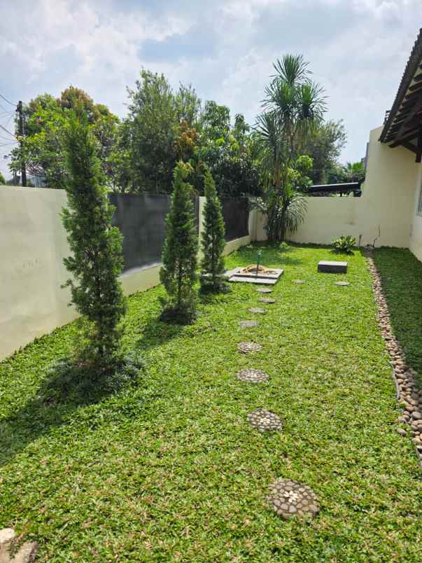 dijual rumah bintaro sektor 2 tangsel