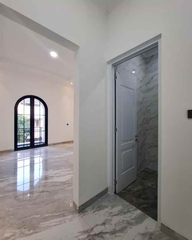 dijual rumah bintaro sektor 9 tangsel