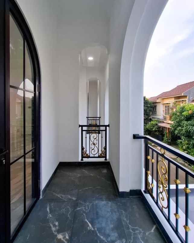 dijual rumah bintaro sektor 9 tangsel