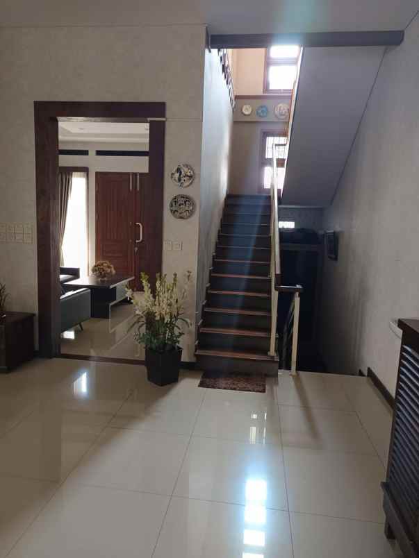 dijual rumah bojongkoneng atas cikutra