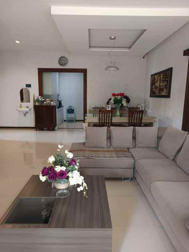 dijual rumah bojongkoneng atas cikutra