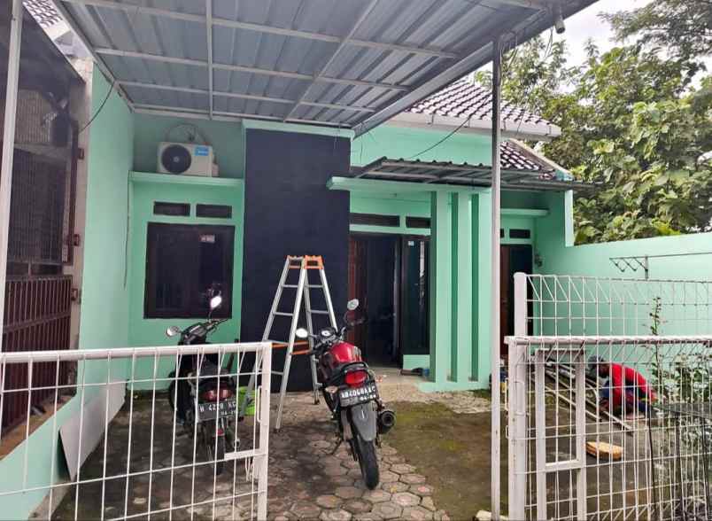 dijual rumah bukit cemara residence