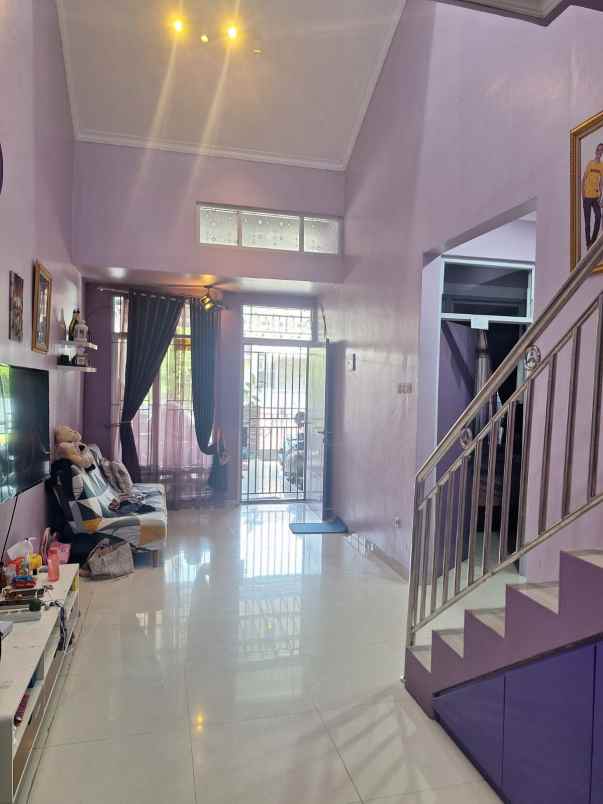 dijual rumah bukit cimanggu city pinewood