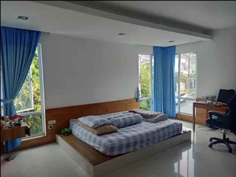 dijual rumah bukit golf riverside cibubur
