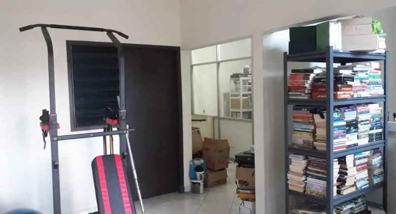 dijual rumah bukit sari