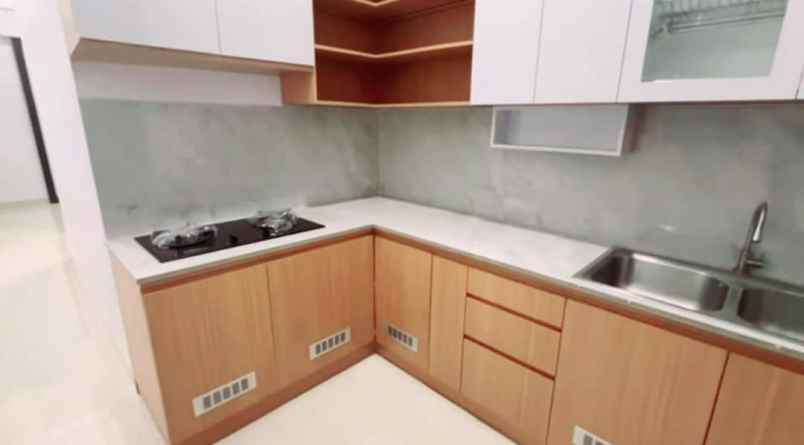dijual rumah bukit sari
