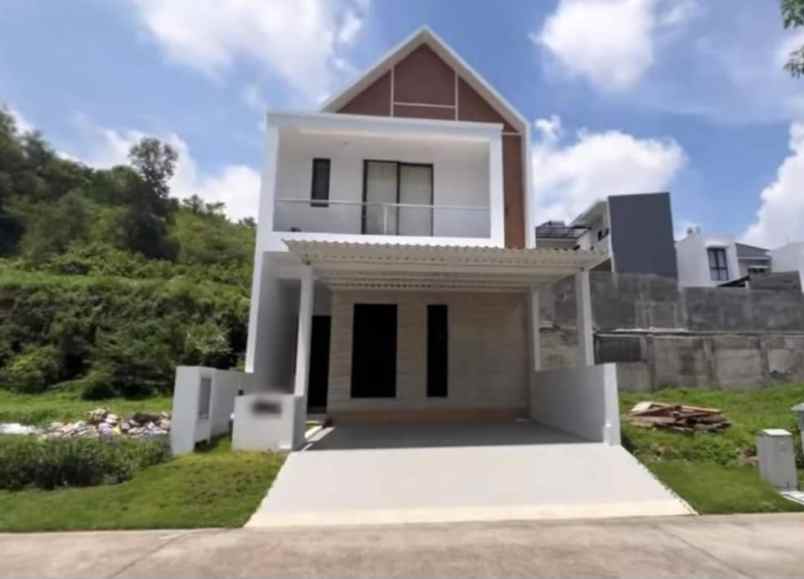 dijual rumah bukit sari