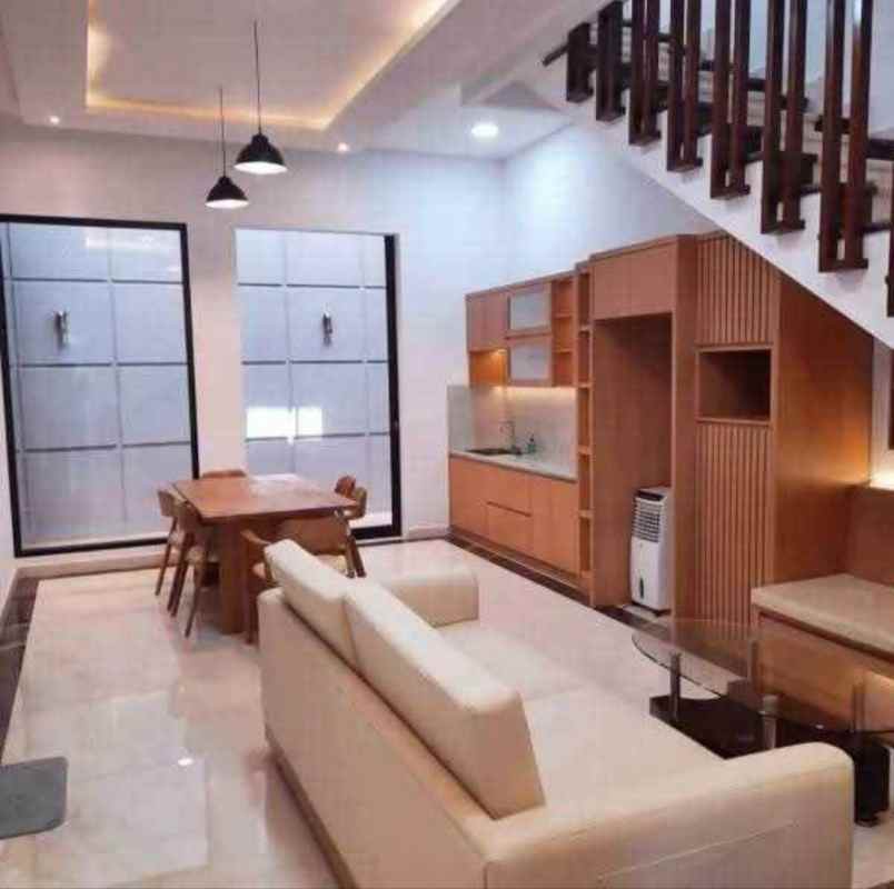 dijual rumah bukit sari