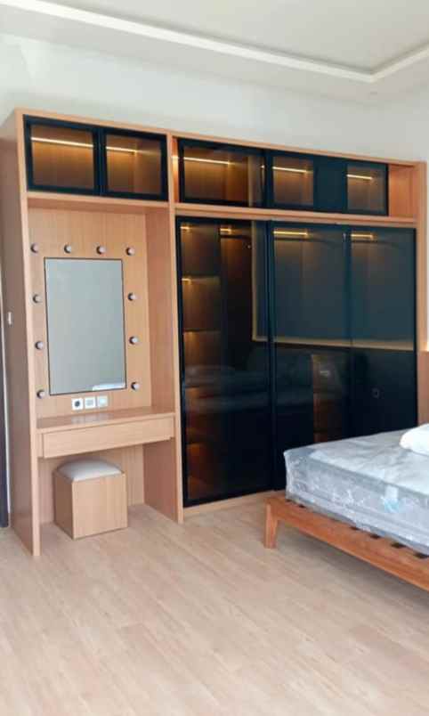 dijual rumah bukit sari