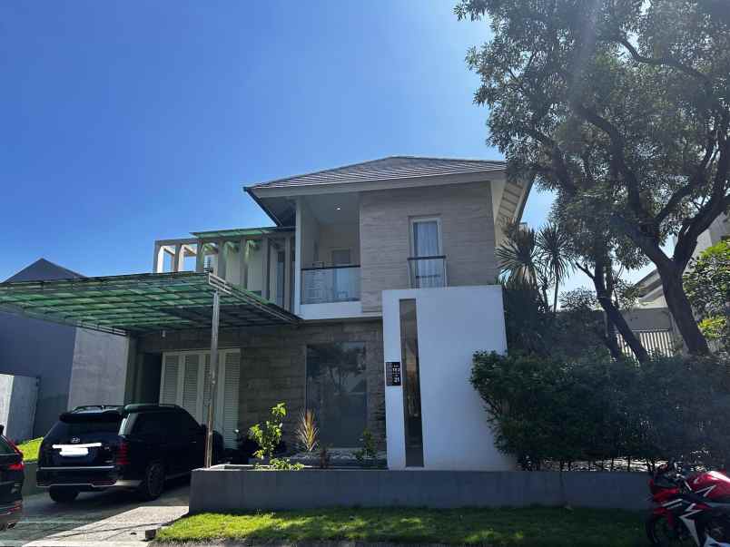 dijual rumah bukit telaga golf