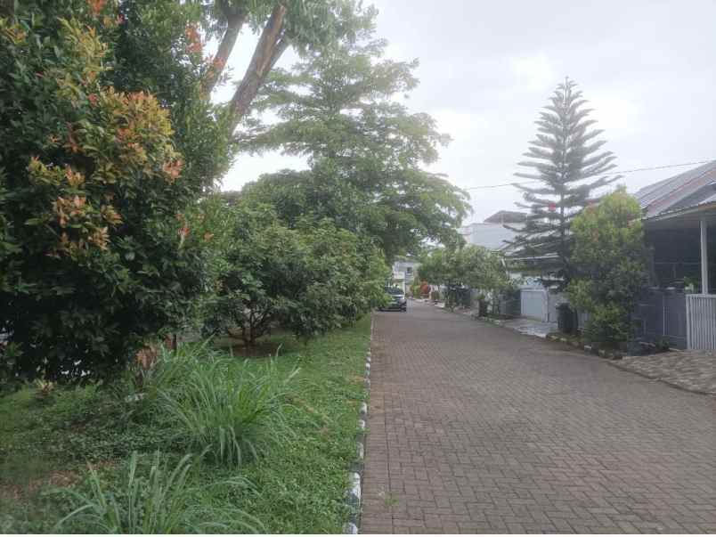 dijual rumah bumi panyawangan