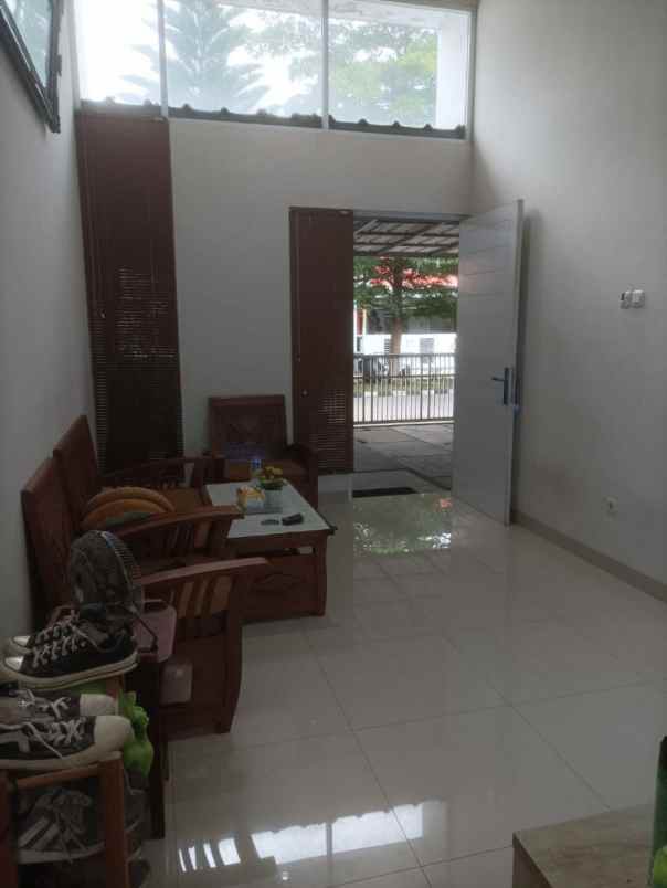 dijual rumah bumi panyawangan